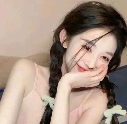 后备箱里的女孩 海报