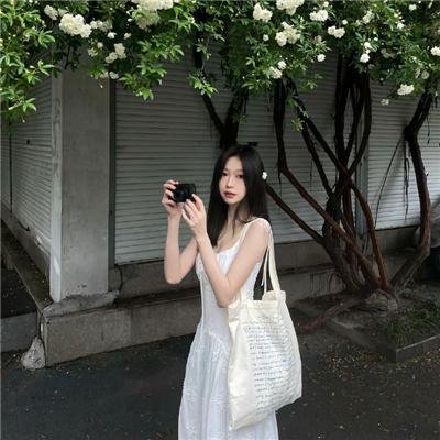 幸福美丽绽放 海报